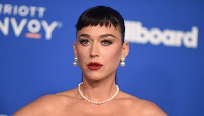 Katy Perry rompe un récord en YouTube, superando a Taylor Swift y Shakira - La Opinión