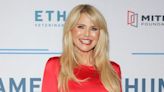 At 70, Christie Brinkley Poses in Sports Bra, Shows Off Toned Abs in Mirror Selfie