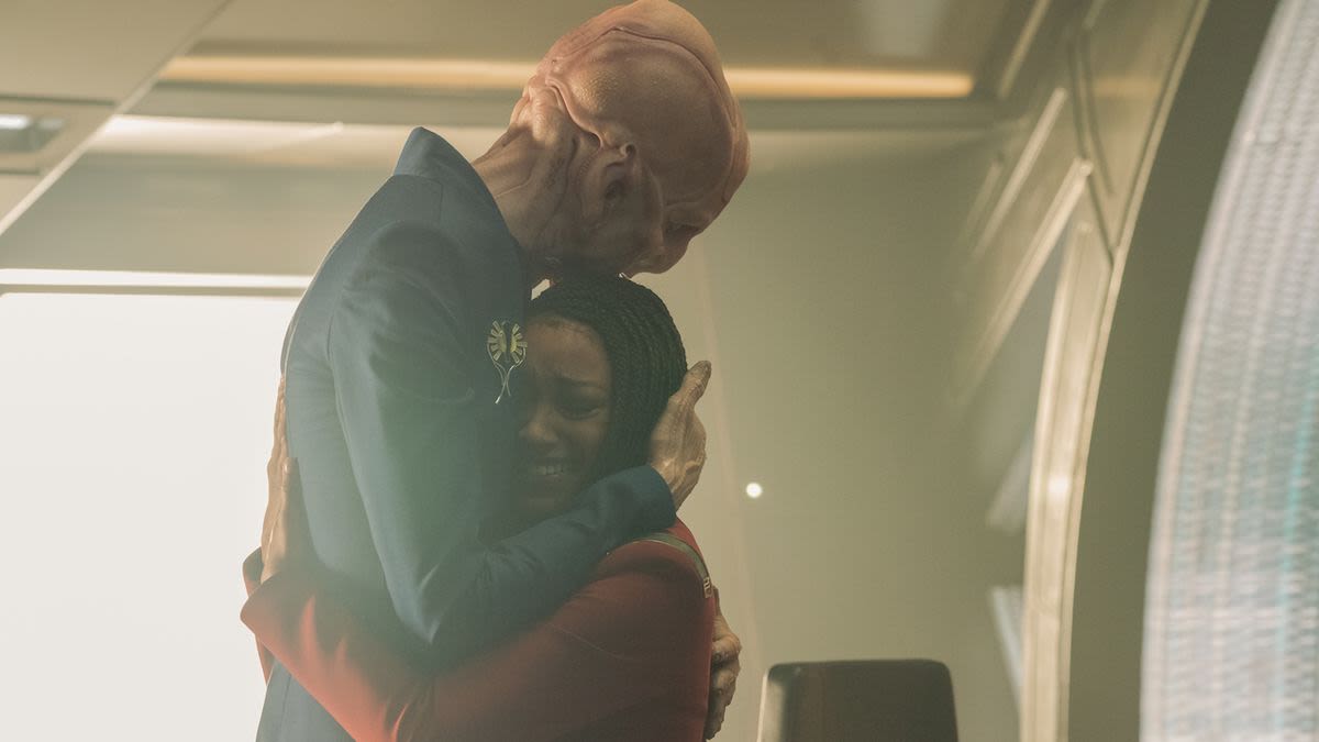 Star Trek: Discovery’s Doug Jones Shares Thoughts On Saru’s Ending In The Series Finale, But I’m Especially...