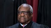 Revelan nuevos viajes de juez de Corte Suprema de EE.UU., Clarence Thomas, pagados por donante republicano - El Diario NY