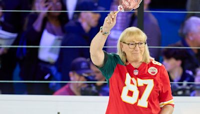 Donna Kelce joins the cast of Hallmark’s ‘Holiday Touchdown: A Chiefs Love Story’