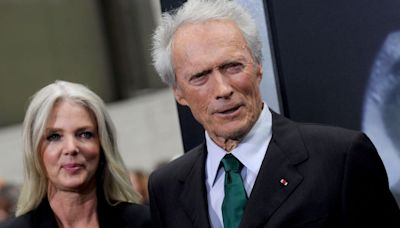 « Elle va beaucoup me manquer » : Clint Eastwood en deuil, il annonce la mort de sa compagne