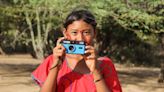 Los niños indígenas de Colombia revelan cómo les afecta el cambio climático a través del lente fotográfico