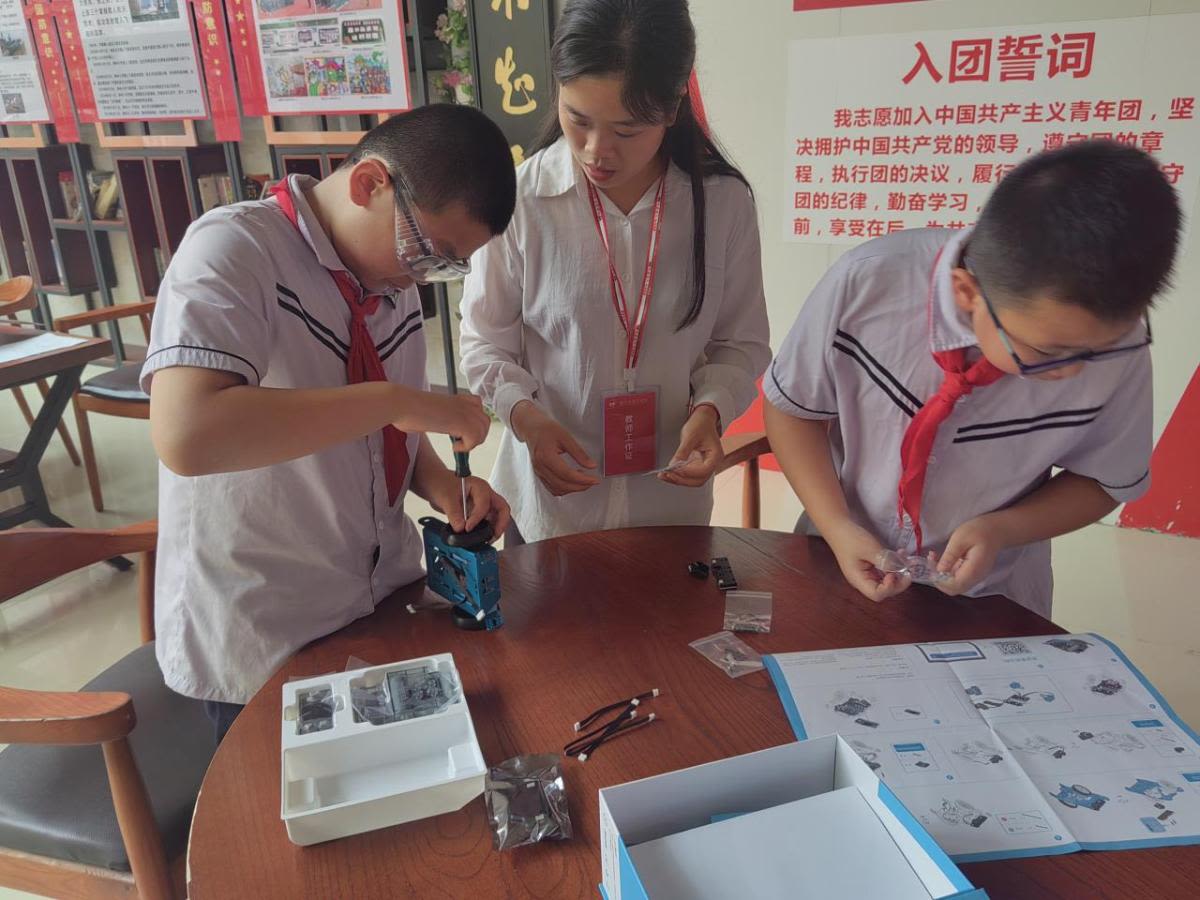 Otis Furthers STEM Education in China with 160 Scholarships for Female Students