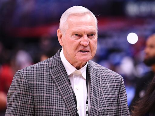 NBA honors Jerry West at Summer League by reserving his regular courtside seat