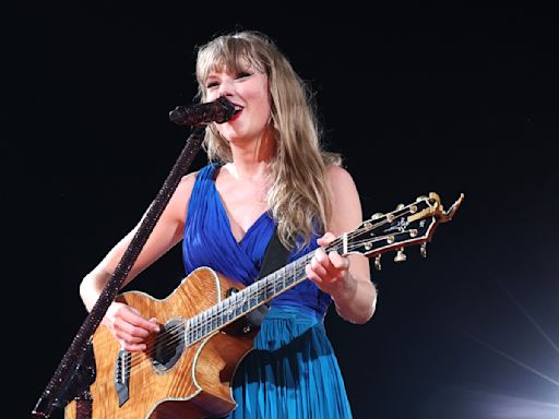Watch Taylor Swift Play ‘Hey Stephen,’ ‘Maroon’ at Eras Tour in Paris