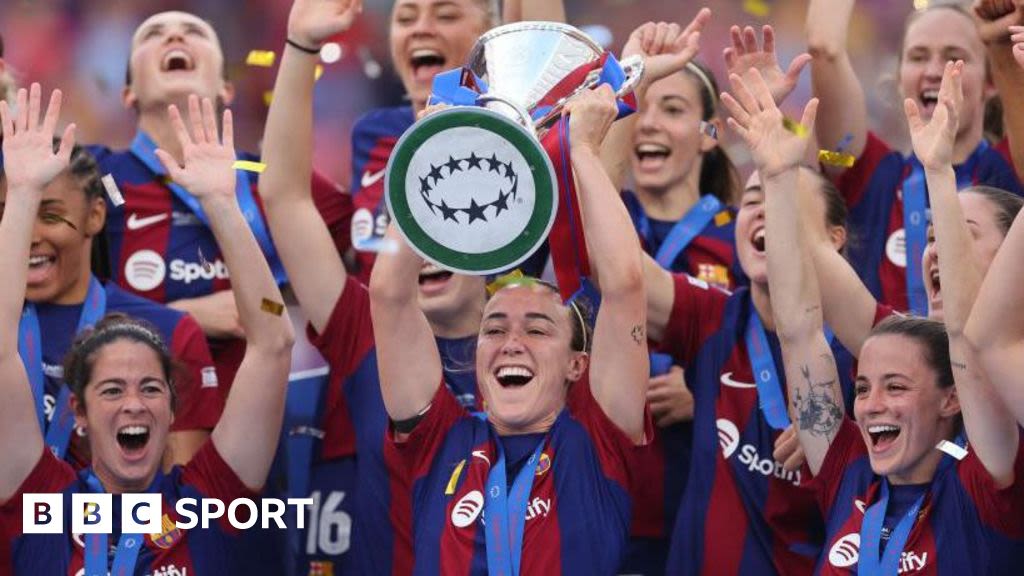 Women's Champions League final: Barcelona 'will go down in history', says England's Lucy Bronze