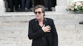 Thomas Dutronc a été très touché par l’hommage de Calogero sur scène à Françoise Hardy