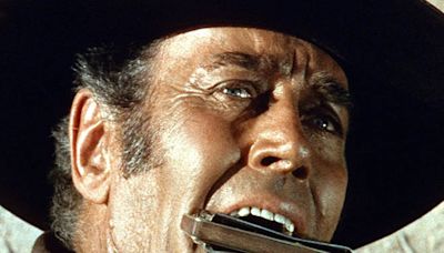 Il était une fois dans l’Ouest (W9) : Pourquoi Henry Fonda a-t-il failli refuser ce rôle de tueur sans scrupule ?