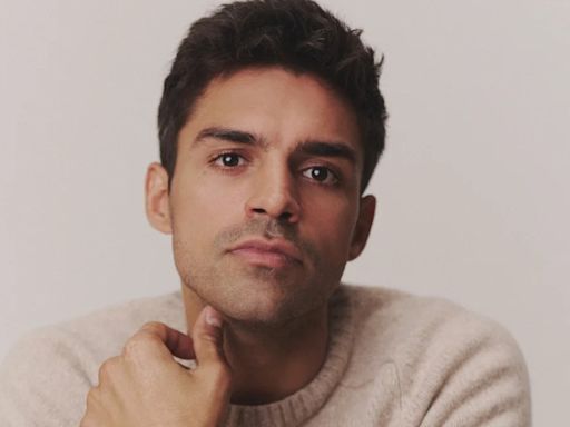 Ryan Murphy’s ABC Series ‘Dr. Odyssey’ Casts Sean Teale Opposite Joshua Jackson