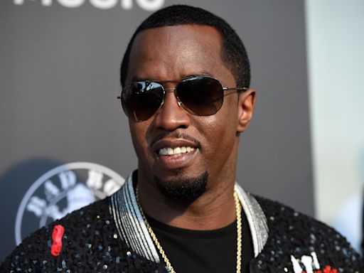 Video parece mostrar a Sean ‘Diddy’ Combs golpeando a la cantante Cassie en 2016