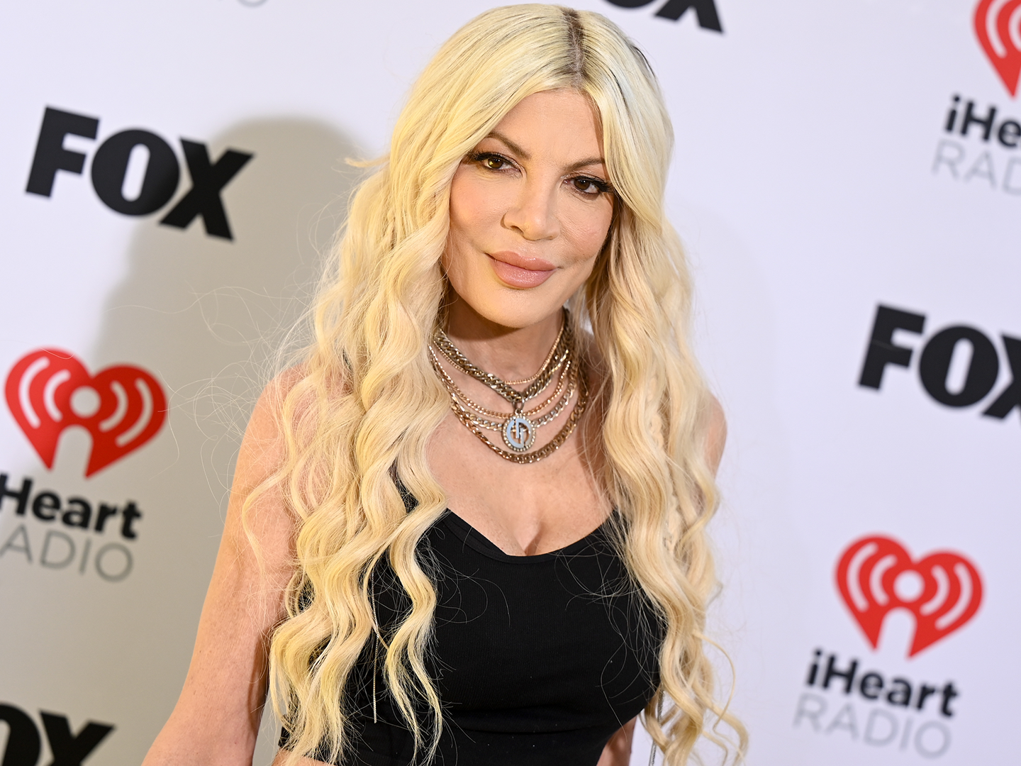 Tori Spelling’s Neighbors Expose Why She Allegedly Left Lavish Home Four Months After Signing Lease
