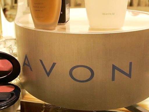 Avon files for bankruptcy amid mass lawsuits