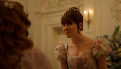 'Bridgerton' Star Claudia Jessie Previews Eloise's Reaction to Polin's Romance