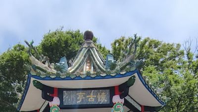 新加坡團客參訪馬祖 遊大埔石刻 (圖)