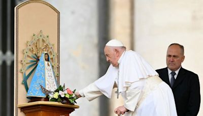 El papa Francisco encabezó la fiesta de la Virgen de Luján y pidió por la Argentina