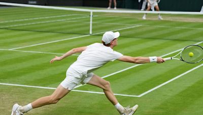 Afuera el N° 1: Daniil Medvedev eliminó a Jannik Sinner de Wimbledon 2024