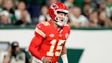 Patrick Mahomes, Chiefs hold on to beat Jets 23-20 with Taylor Swift, Aaron Rodgers watching