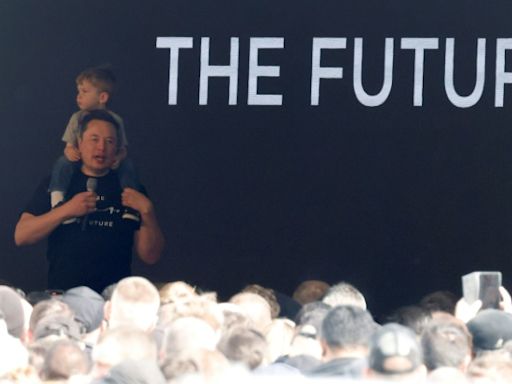 Elon Musk oficializa el dominio "X.com"