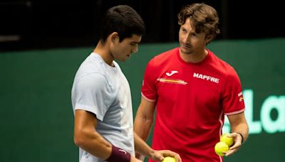 Juan Carlos Ferrero nos cuenta cuál es la estrategia para que Alcaraz mantenga los pies en el suelo