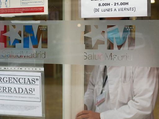 La sanidad pública en verano: Aragón, Castilla y León y La Rioja no van a contratar a ningún médico y Cataluña invertirá apenas 1 euro por persona