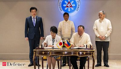 Japan and the Philippines sign a defense pact in the face of shared alarm over China