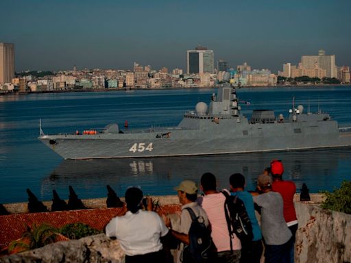 Ukraine-Russia war – live: Putin ‘invokes Cuban Missile Crisis’ as he moves ‘nuclear-capable’ ships to Havana