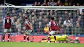 Con Dibu Martínez como figura, Aston Villa le ganó al Chelsea de Enzo Fernández, en un vibrante encuentro de la Premier League