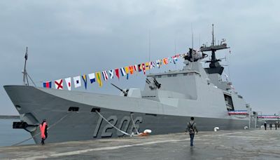 海軍敦睦遠航訓練支隊參觀心得：最接近海軍軍艦的機會 - Cool3c