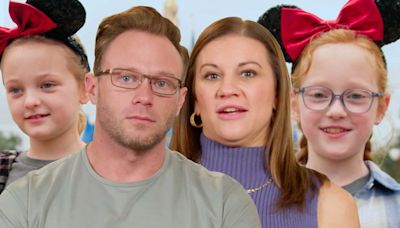 'OutDaughtered': The Busby Quintuplets Ride Their First Roller Coaster (Exclusive) | Access