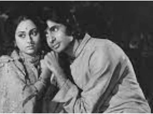 When Amitabh Bachchan asked Jaya Bachchan’s hesitation to sign 'Zanjeer': I believe you are refusing to act with me | Hindi Movie News - Times of India
