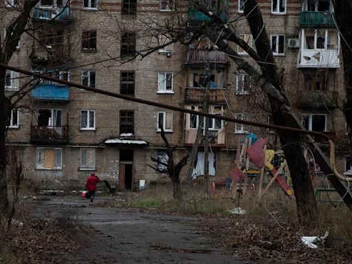 Reino Unido dice que Rusia mejora la red de transporte en las zonas ocupadas para trasladar grano y minerales