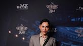 Photos: On The Red Carpet At Opening Night Of THE GRINNING MAN