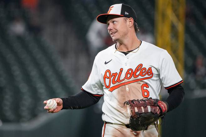 Ryan Mountcastle does the work to improve on defense — with an assist from Chris Davis