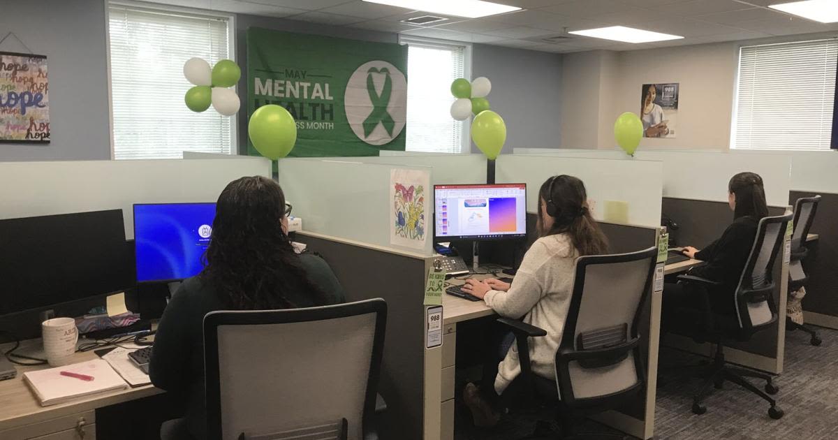 Charleston center addressing state's mental health, one call at a time