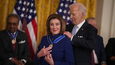 Biden awards Presidential medals to Pelosi, Clyburn, Kerry, others