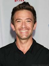 David Faustino