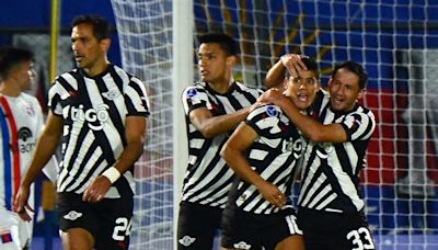 3-0. Libertad hace pagar a Táchira los platos rotos de su debut y respira en el grupo H de la Libertadores