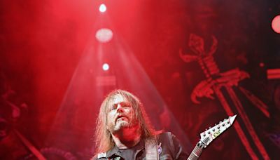 Metal guitarist Gary Holt of Exodus, Slayer defends Taylor Swift: 'Why all the hate?'