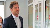 Las imágenes más emotivas de David Bisbal junto a su padre: "¡Qué bonitos son los besos de los abuelos!"