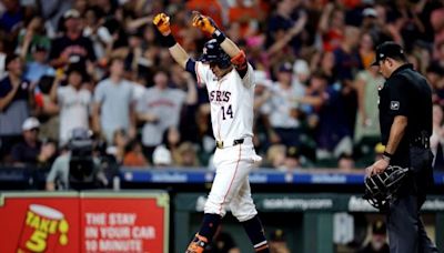 Mauricio Dubon s pinch-hit HR caps Astros rally, sinks Pirates