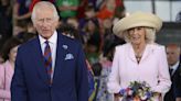 König Charles ist in Wales voll des Lobes für Sohn Prinz William