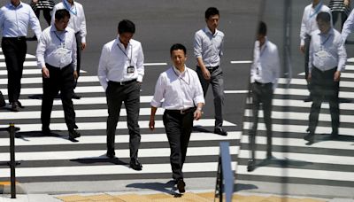 Japan February jobless rate rises to 2.6%