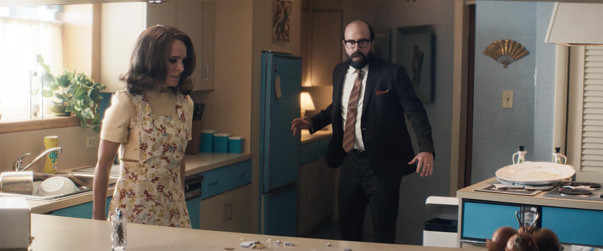 Brett Gelman Praises Natalie Portman for Going to a ‘Raw and Chaotic’ Place for ‘Lady in the Lake’