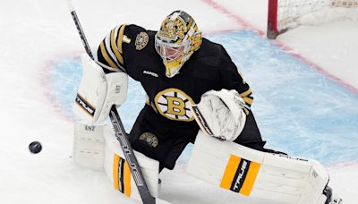 How Game 3 win affects Bruins’ Game 4 goalie choice