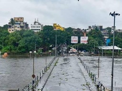 Heavy Rains Batter Pune, 4 Dead; Army Team In Sinhagad Road, Says Dy CM Pawar - News18