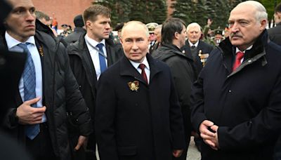 Putin starts wearing bulletproof vest at public events – Russian media