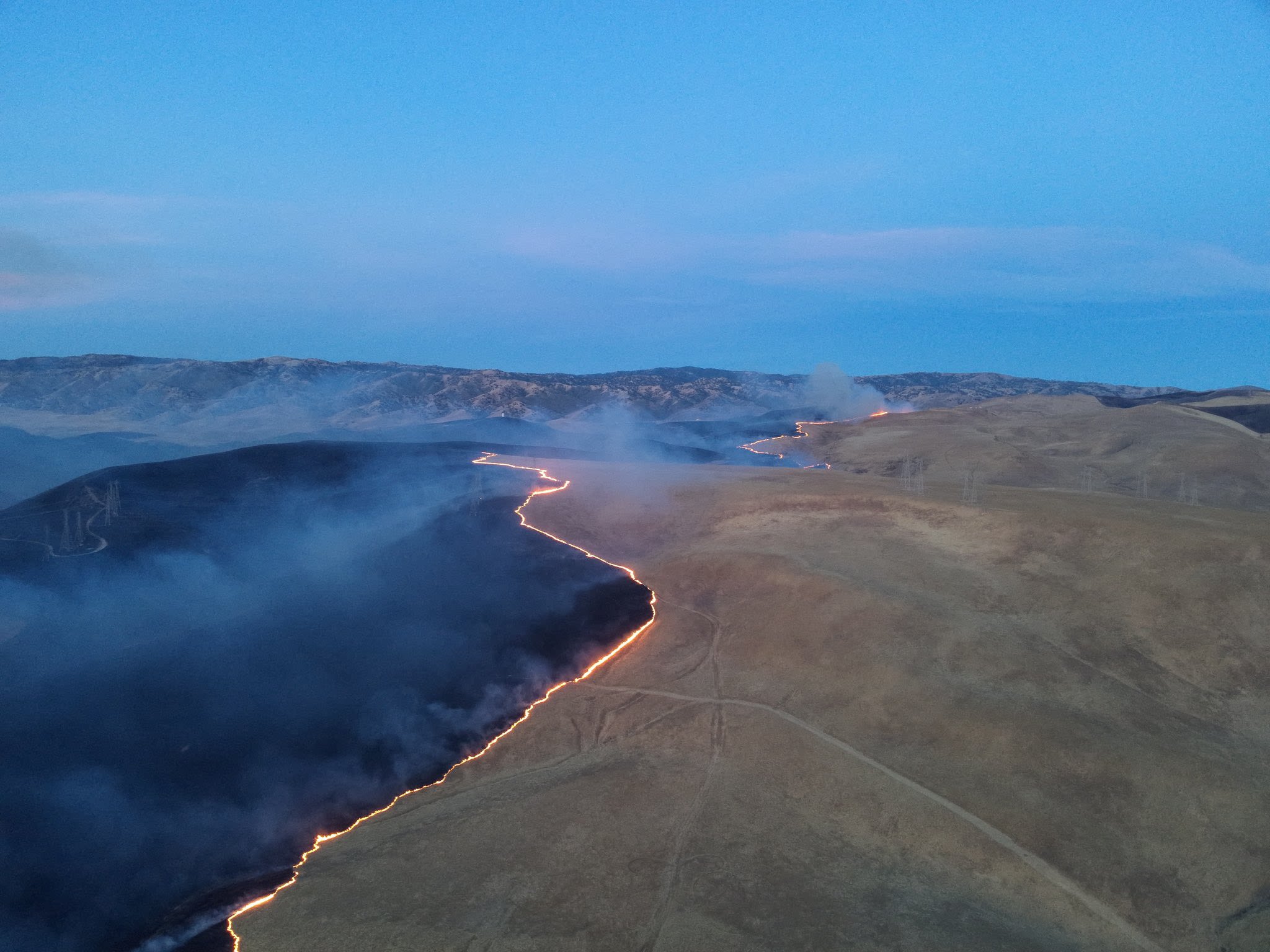 Highway 580 reopens as Corral Fire burns near Tracy, Calif.