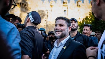 Smotrich anuncia que destinarán 24 millones de la Autoridad Palestina a familias de víctimas del terrorismo