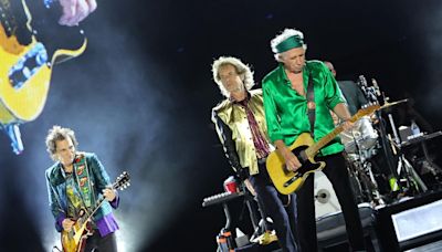 Watch Rolling Stones’ Tour Premiere of ‘Beggars Banquet’ Classic